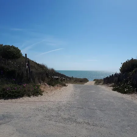 Charmante Maisonnette 4 Pers. A 30m De La A - Fr-1-823-96 Holiday home